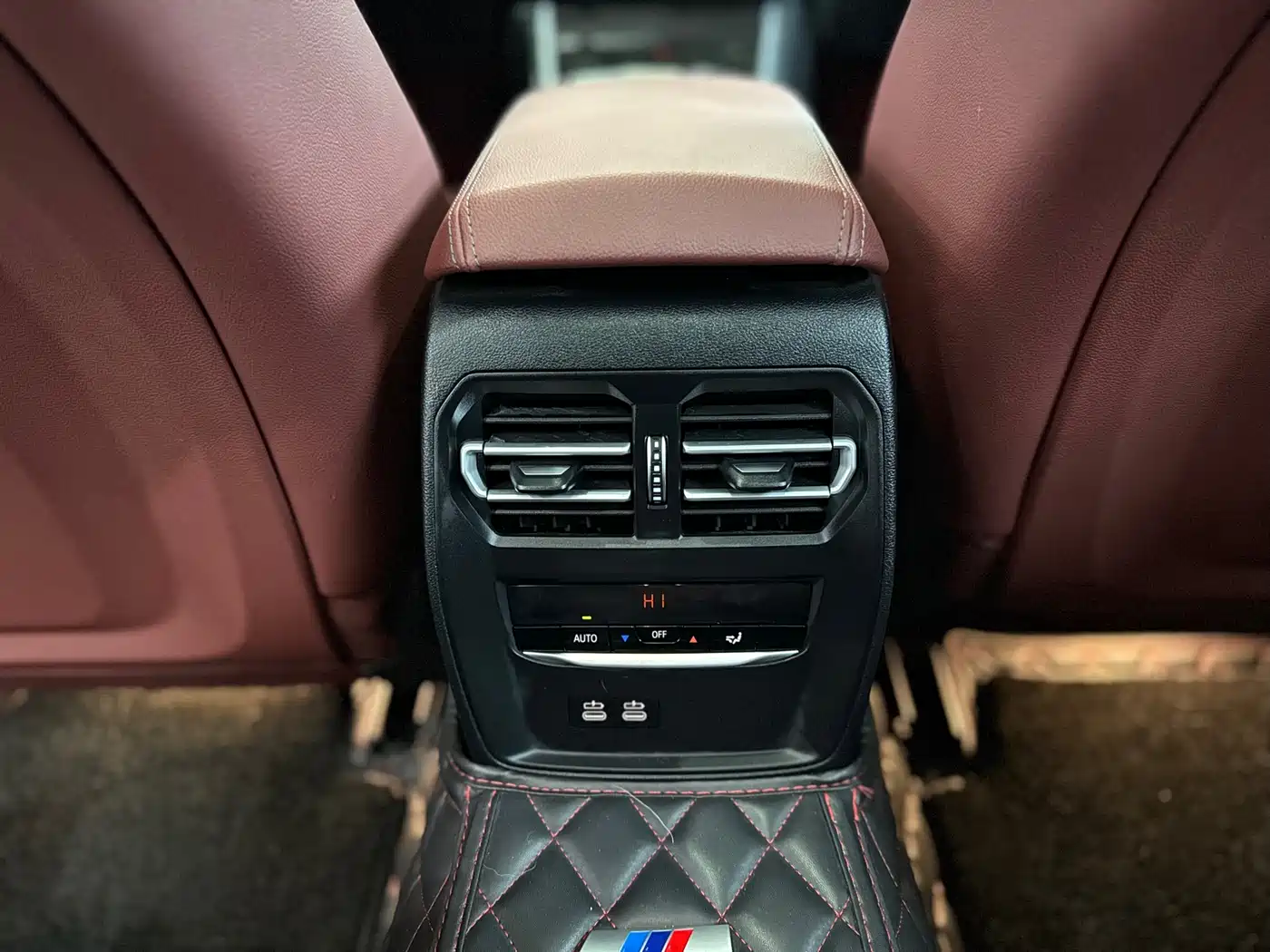 BMW 3 Series 2023 325Li M Sport Package фото 24