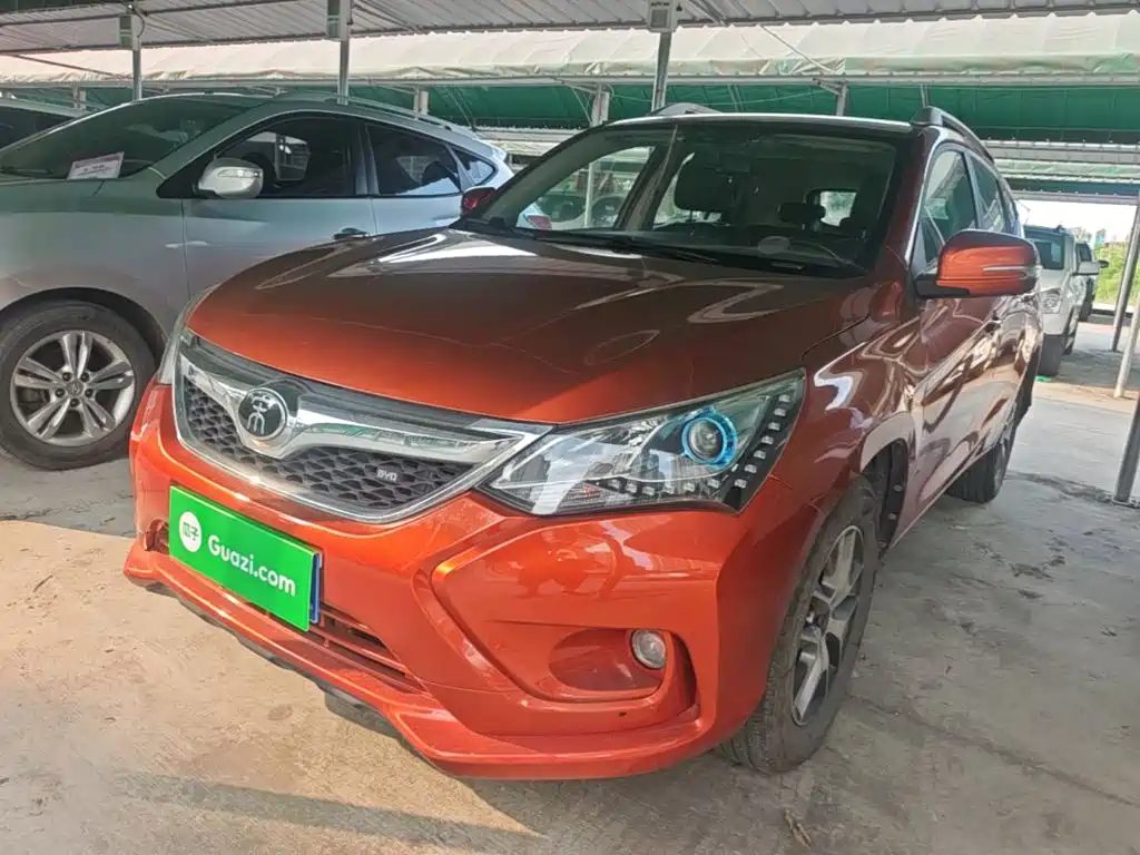 BYD Song 2016 2016 Unrivaled Edition 1.5TI Manual Leading Edition