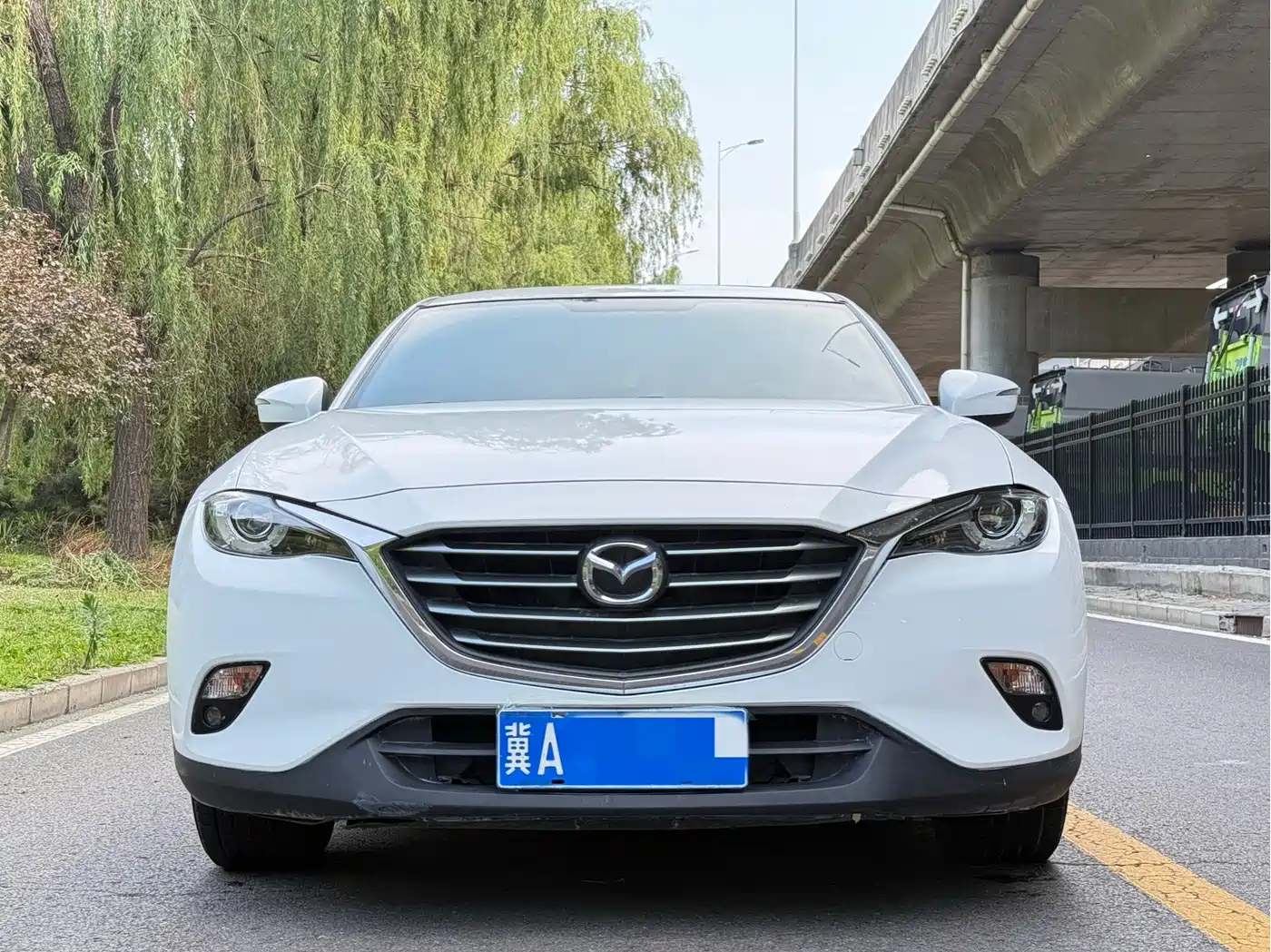 Фото 2 - Mazda CX-4