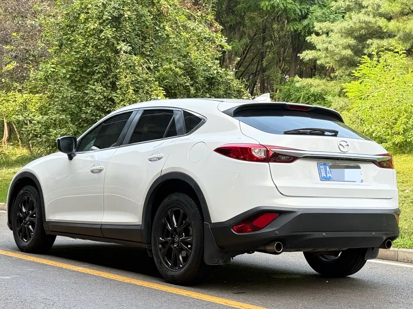 Фото 4 - Mazda CX-4