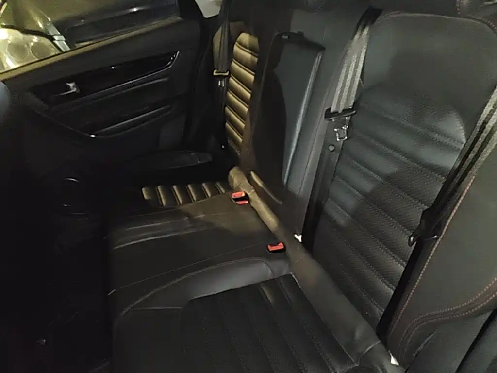 Dongfeng Fengxing Jingyi S50 2017 2017 1.5L Manual Premium
