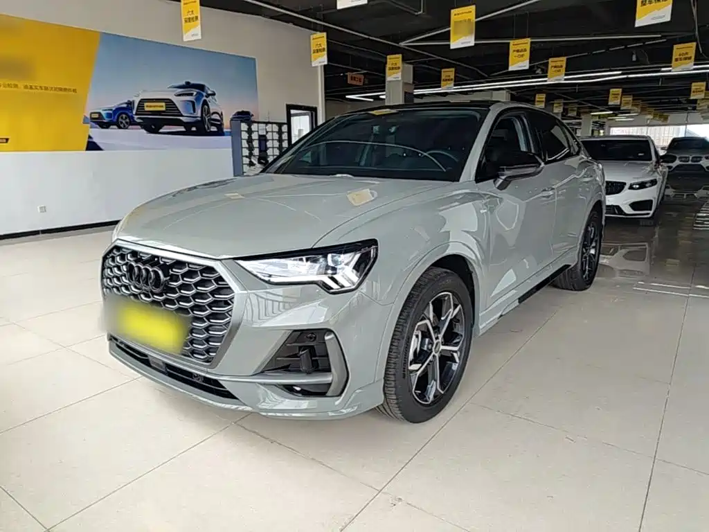 Audi Q3 Sportback 2025 2024 40 TFSI Fashion
