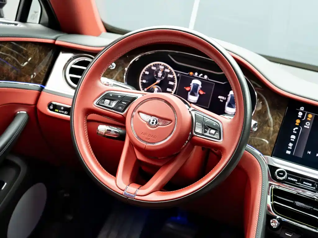 Bentley Flying Spur 2024 2024 4.0T V8 Standard Edition