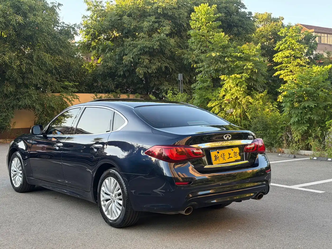 Infiniti Q70 2016 2017 Q70L 2.5L Enjoyment Edition