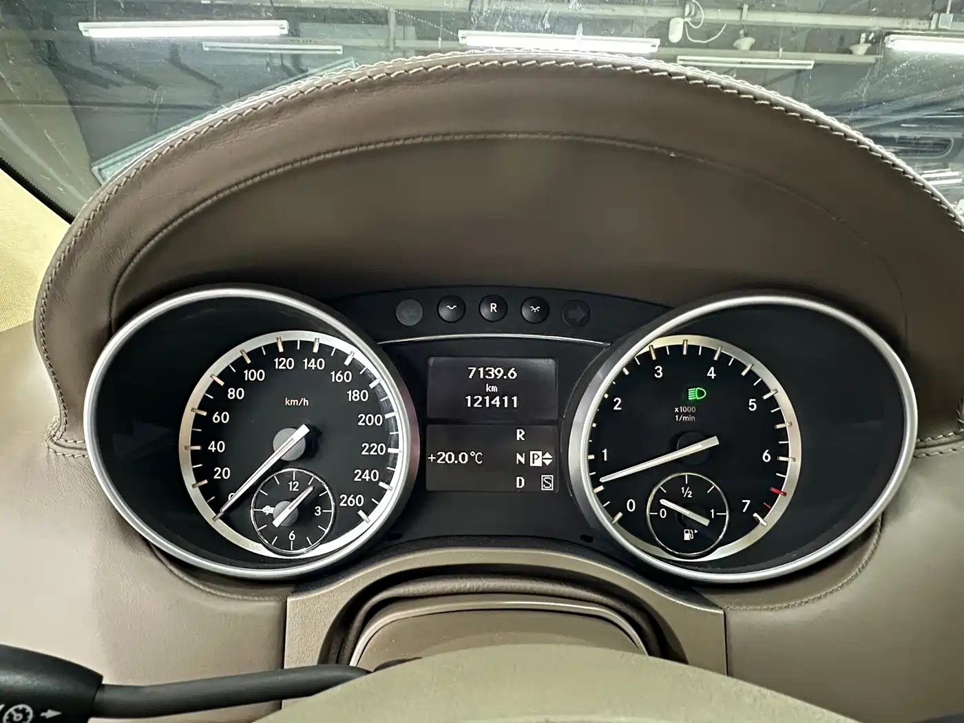 Mercedes-Benz GL-Class фото 7