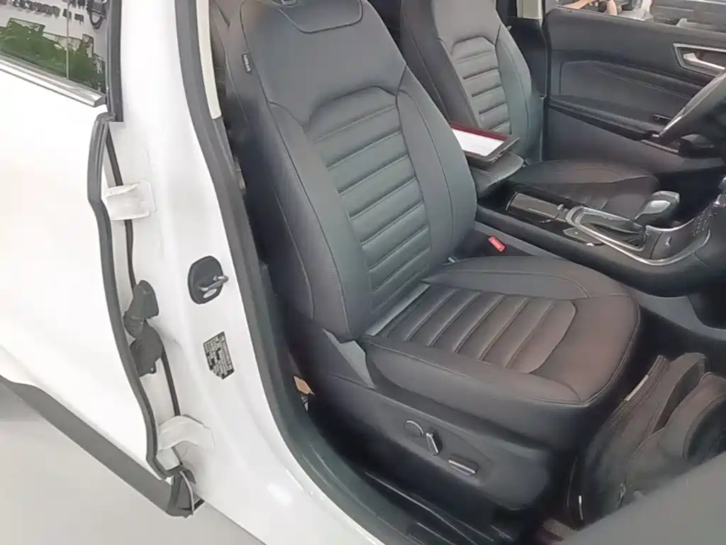 Ford Edge 2020 2018 EcoBoost 245 2WD Premium Type 7-seater China VI