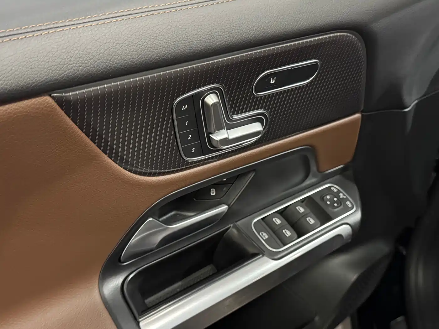 Mercedes-Benz GLB 2023 GLB 220 Style фото 5
