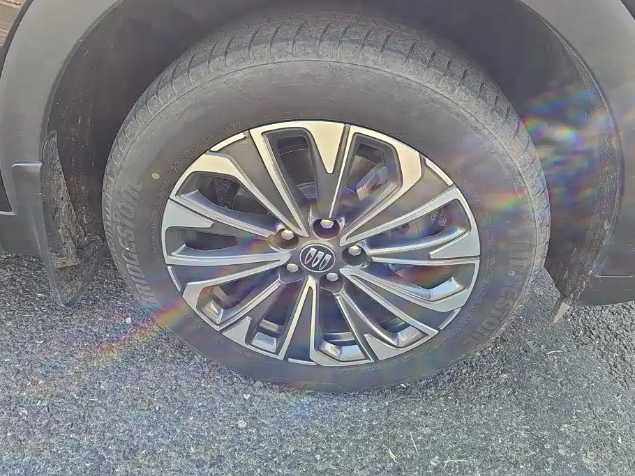 Фото 6 - Buick Envision Plus