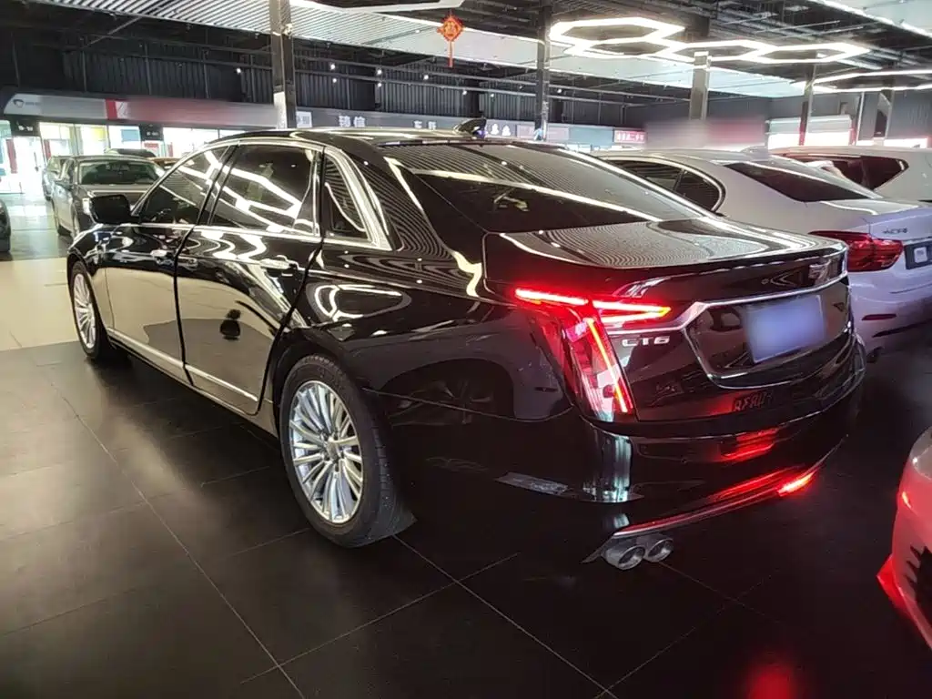 Фото 5 - Cadillac CT6