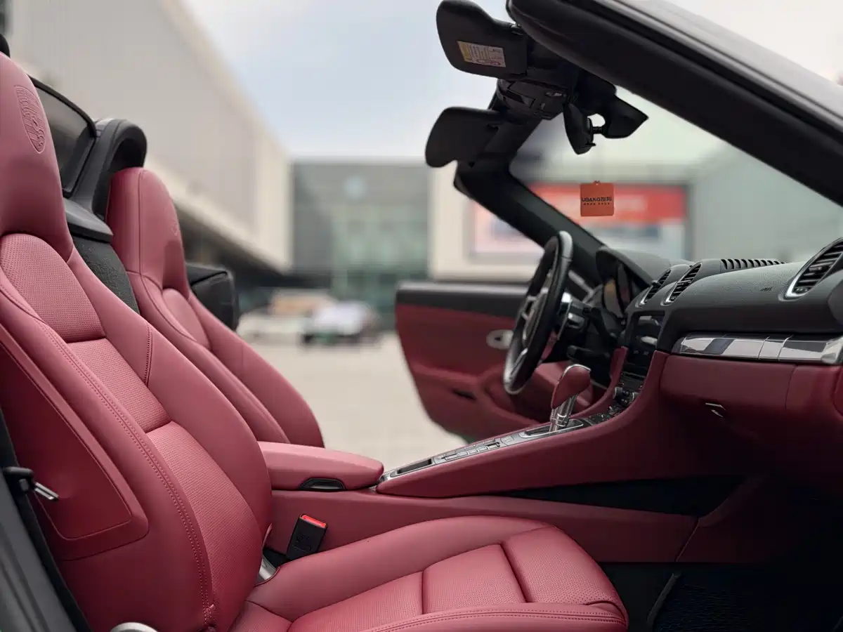 Porsche 718 2022 Boxster 2.0T фото 10