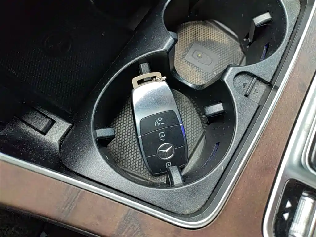 Mercedes-Benz GLC 2021 GLC 260 L 4MATIC Luxury фото 9