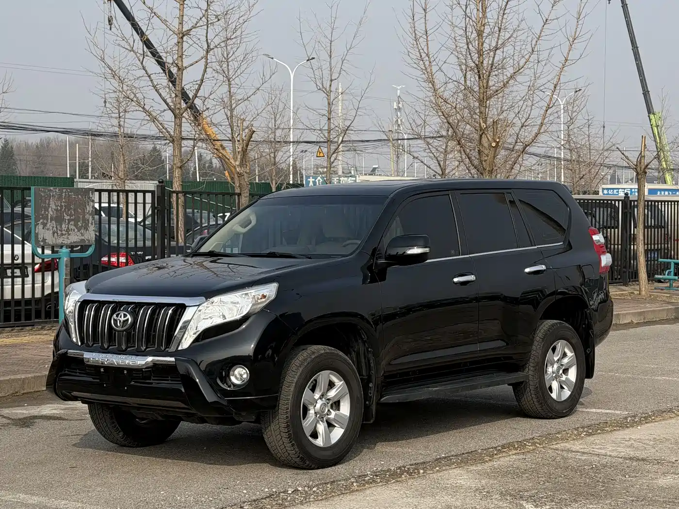 Toyota Prado 2015 2.7L Automatic Standard