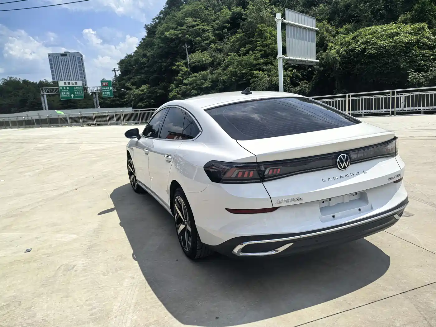 Volkswagen Lamando 2022 Lamando L 280TSI DSG Cool Edition фото 6