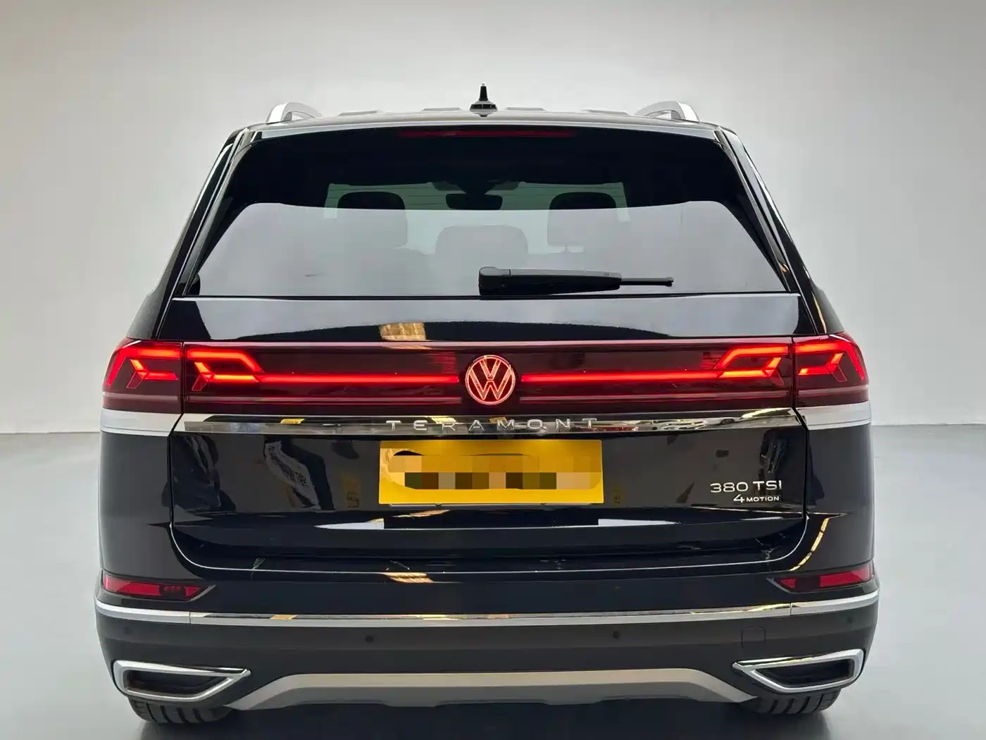 Volkswagen Teramont 2024 380TSI 4WD Dragon Glory Edition фото 8