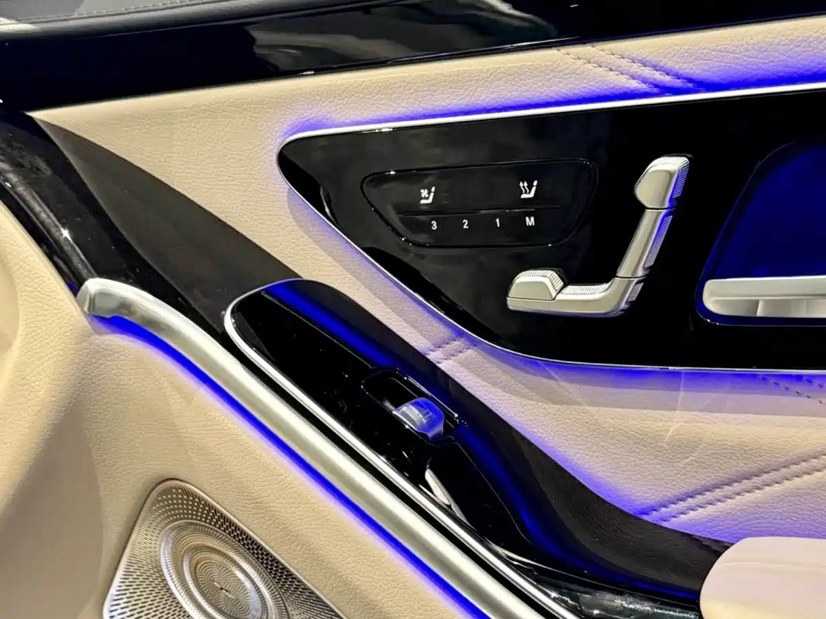 Mercedes-Benz Maybach S-Class 2025 Model S 480 4MATIC фото 8
