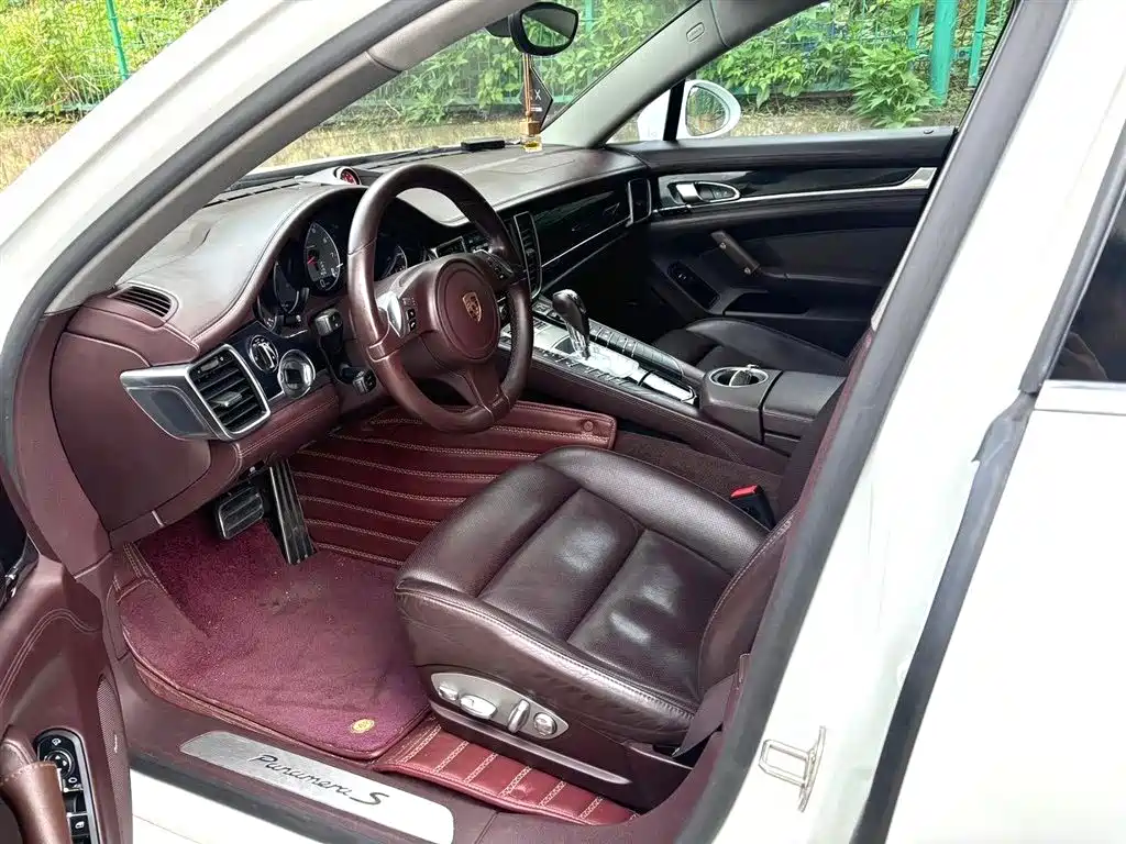 Porsche Panamera 2014 Panamera S Executive 3.0T фото 6