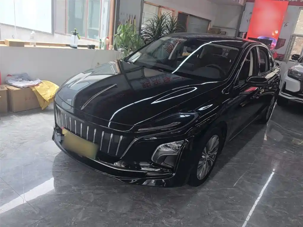 Hongqi E-QM5 2022 431km Charging Enjoyment Edition