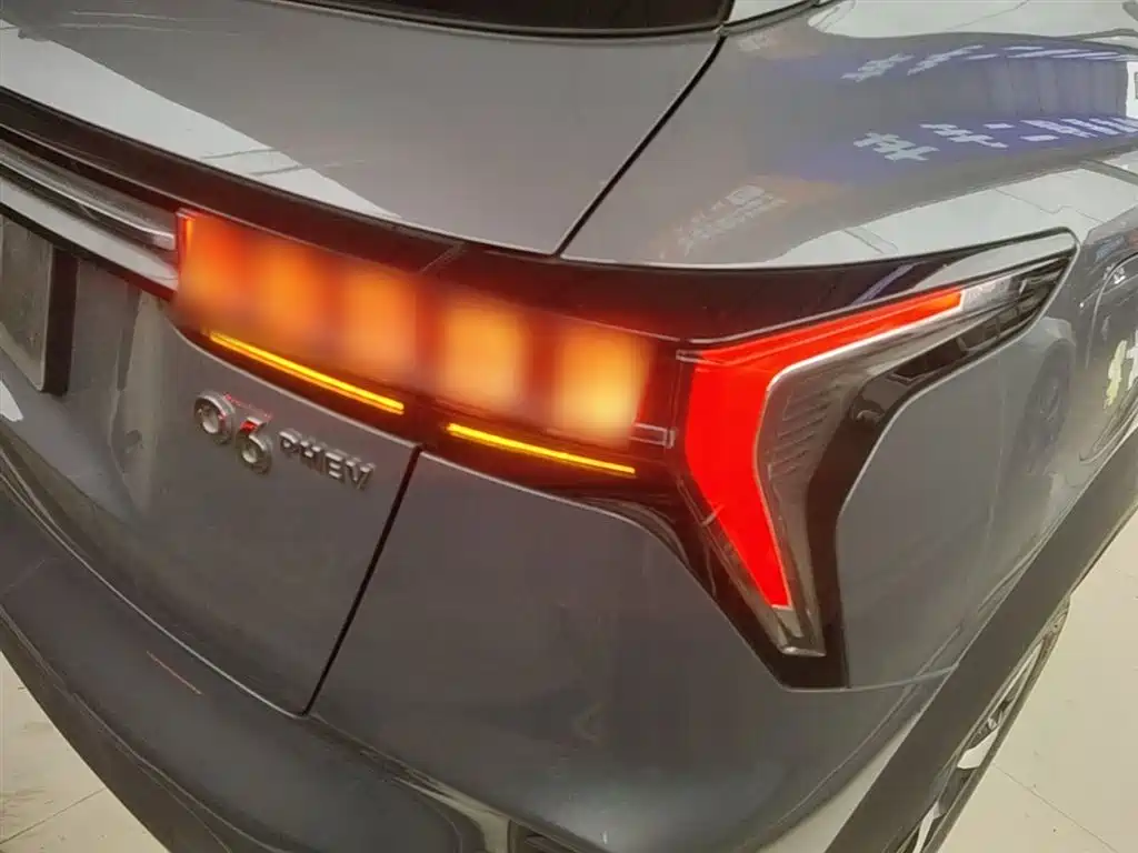 Lynk & Co 06 EM-P 2020 PHEV Plus фото 24