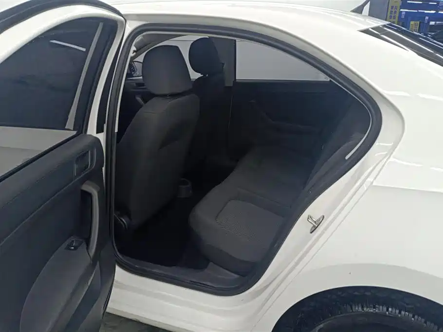 Volkswagen Santana 2021 1.5L Automatic Trend Edition фото 11