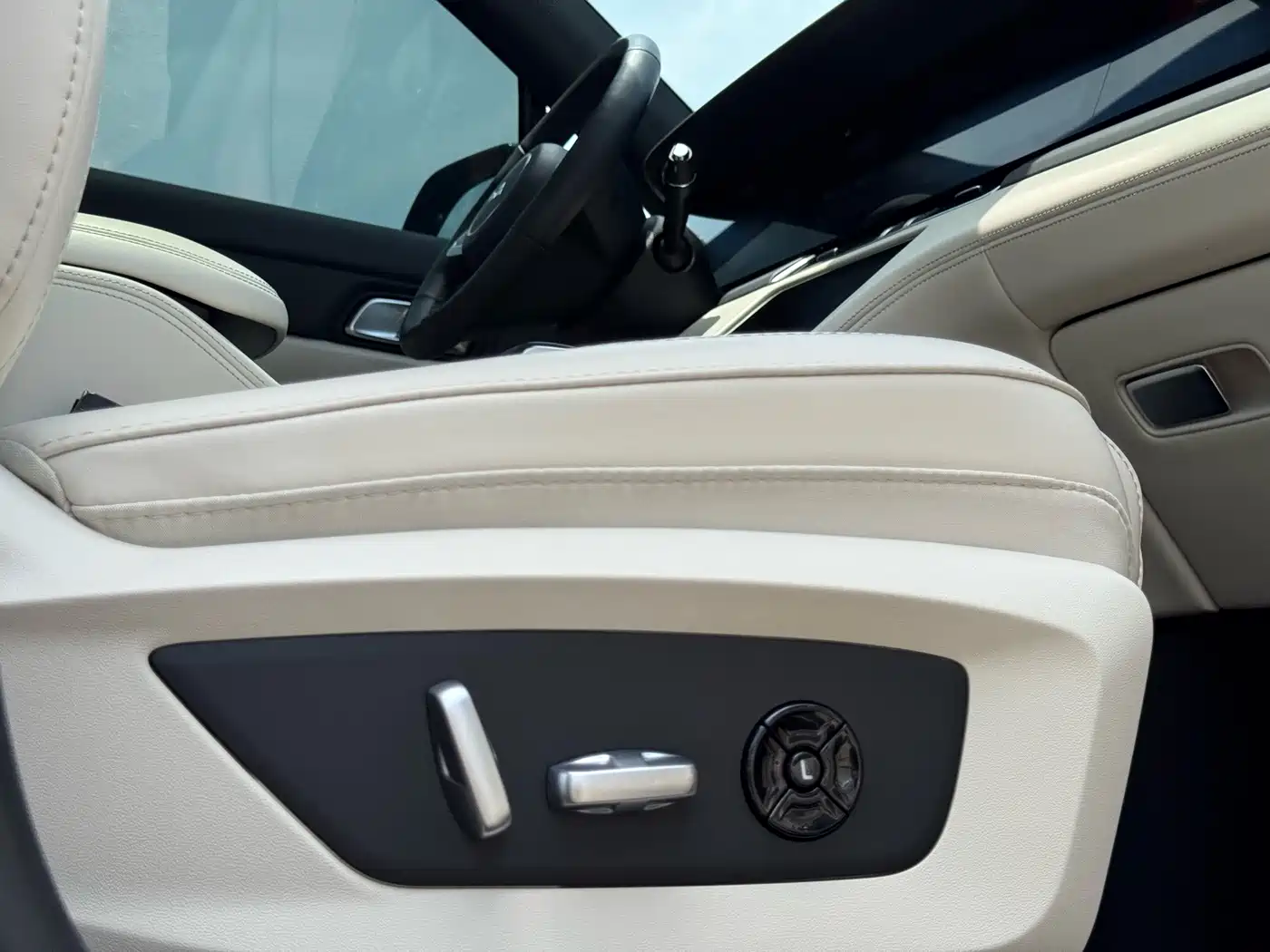 Фото 38 - Li Auto Li ONE