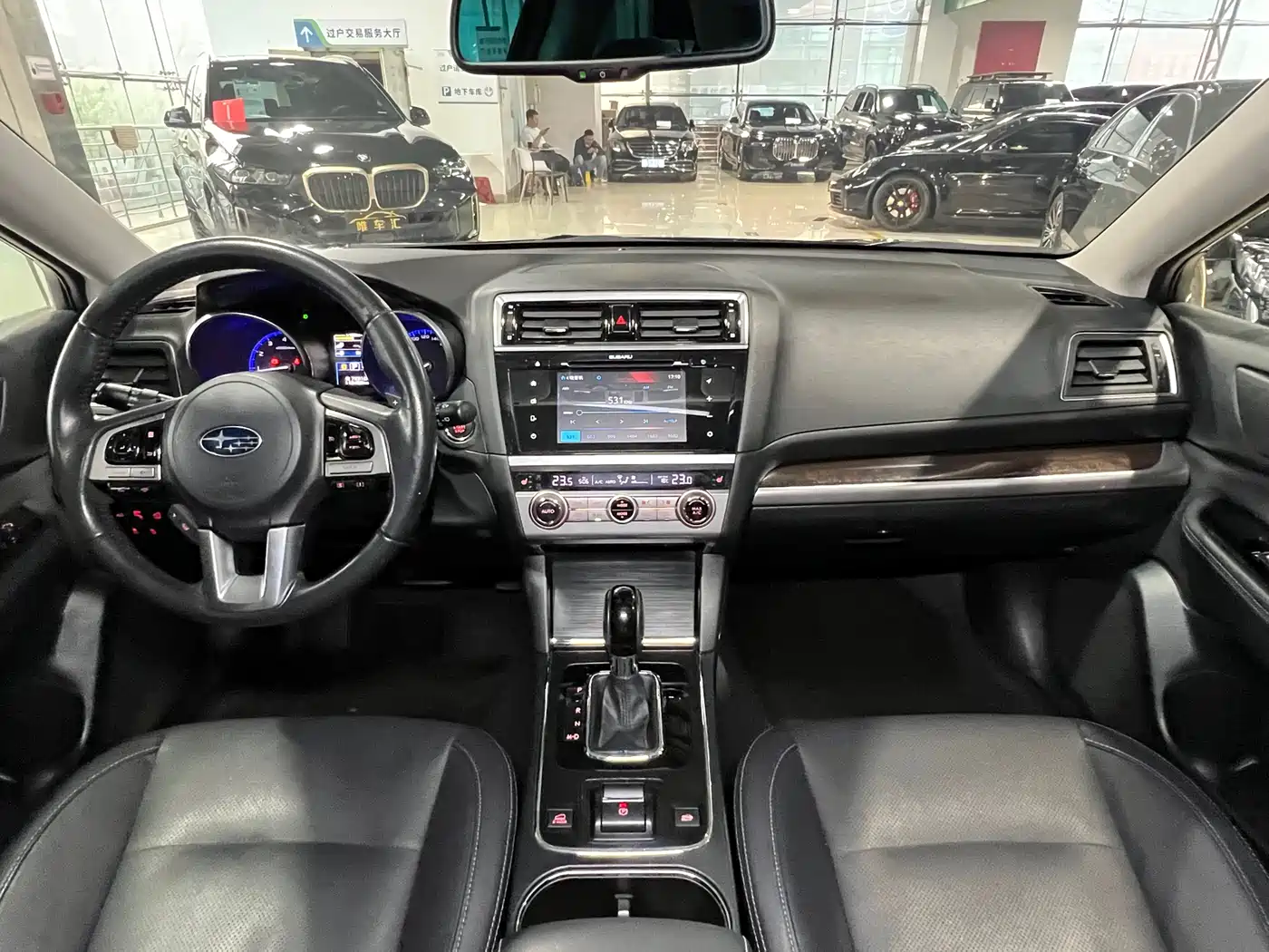 Subaru Outback 2016 2.5i Luxury Navigation Edition фото 19