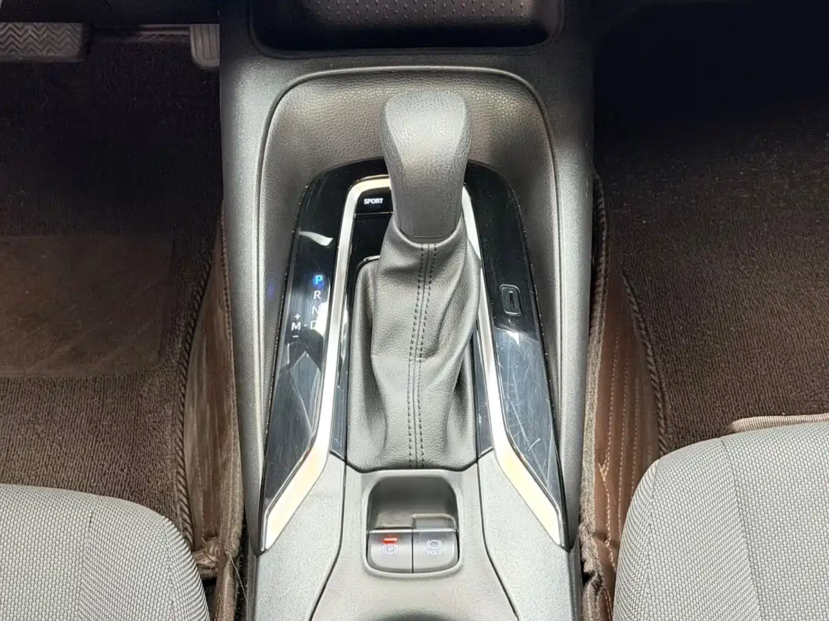 Toyota Levin 2023 185T CVT Sport фото 21