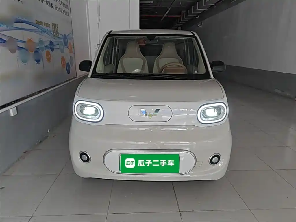 WULING AUTOMOBILE HONGGUANG MINIEV