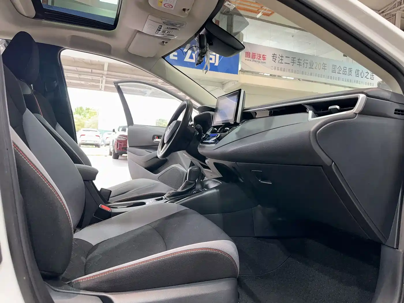 Toyota Corolla 2021 1.2T S-CVT Pioneer Edition фото 23
