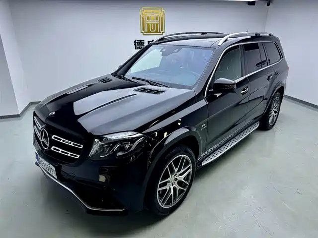 MERCEDES-BENZ GLS AMG