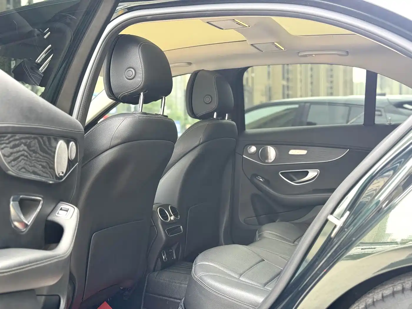 Mercedes-Benz C-Class 2021 C 260 L Sport Starry Exclusive Edition фото 5