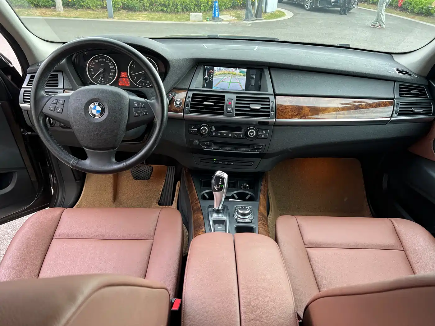 BMW X5 (Import) 2011 xDrive35i Leading Edition фото 7