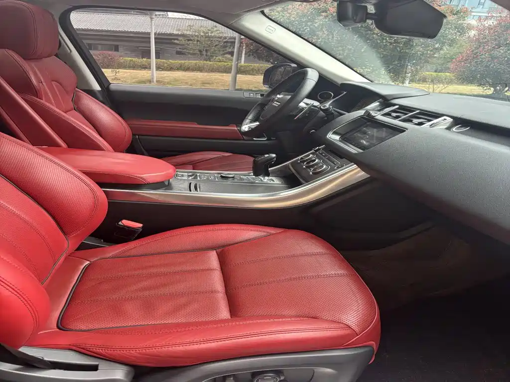 Фото 7 - Land Rover Range Rover Sport