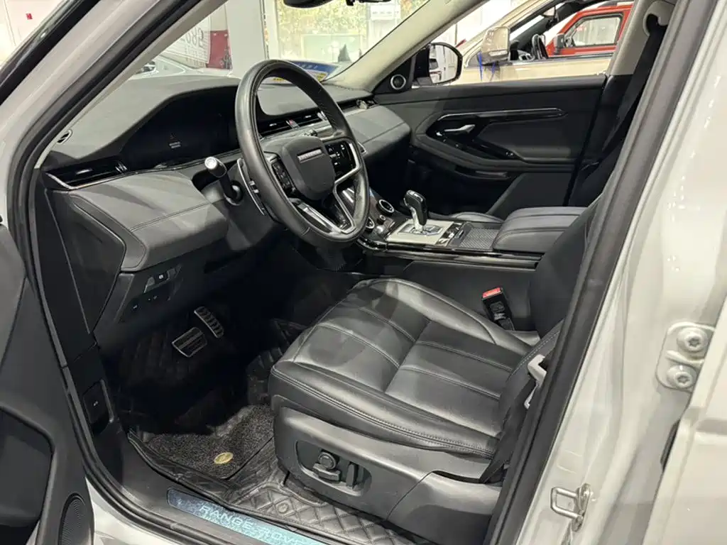 Land Rover Range Rover Evoque 2024 2023 Range Rover Evoque L 249PS Luxury Edition