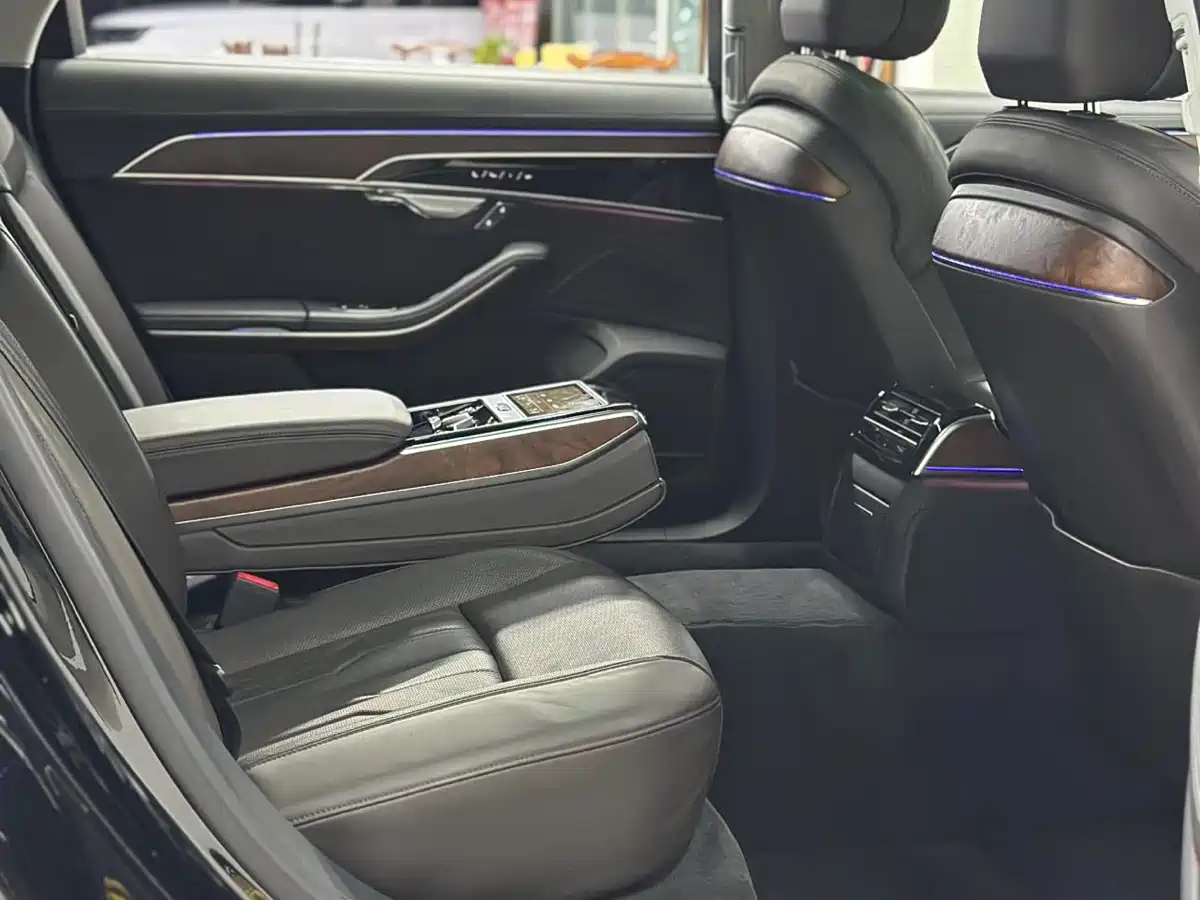 Audi A8 2019 Plus A8L 55 TFSI quattro Luxury фото 8
