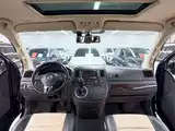 Фото 9 - Volkswagen Multivan
