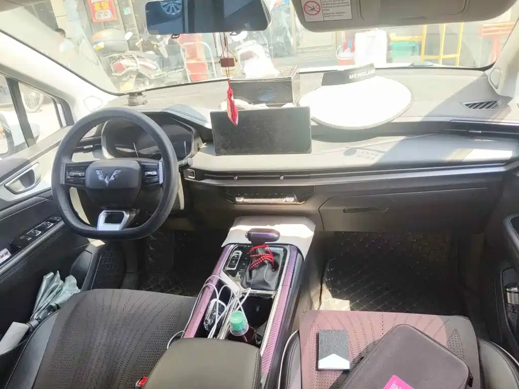 Wuling Motors Wuling Jiachen 2023 2022 1.5T CVT Exclusive Flagship Model