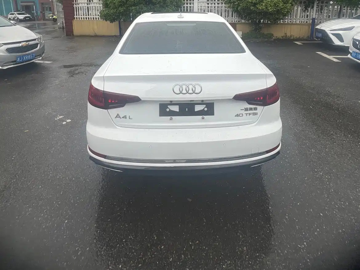 Audi A4L 2019 40 TFSI Progressive (China VI) фото 4