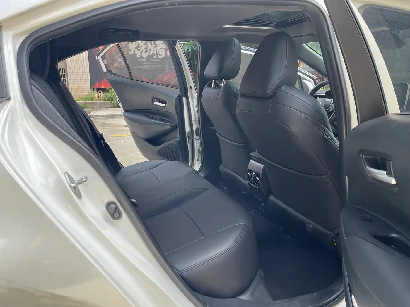 Toyota Levin 2021 185T CVT Luxury Edition фото 13