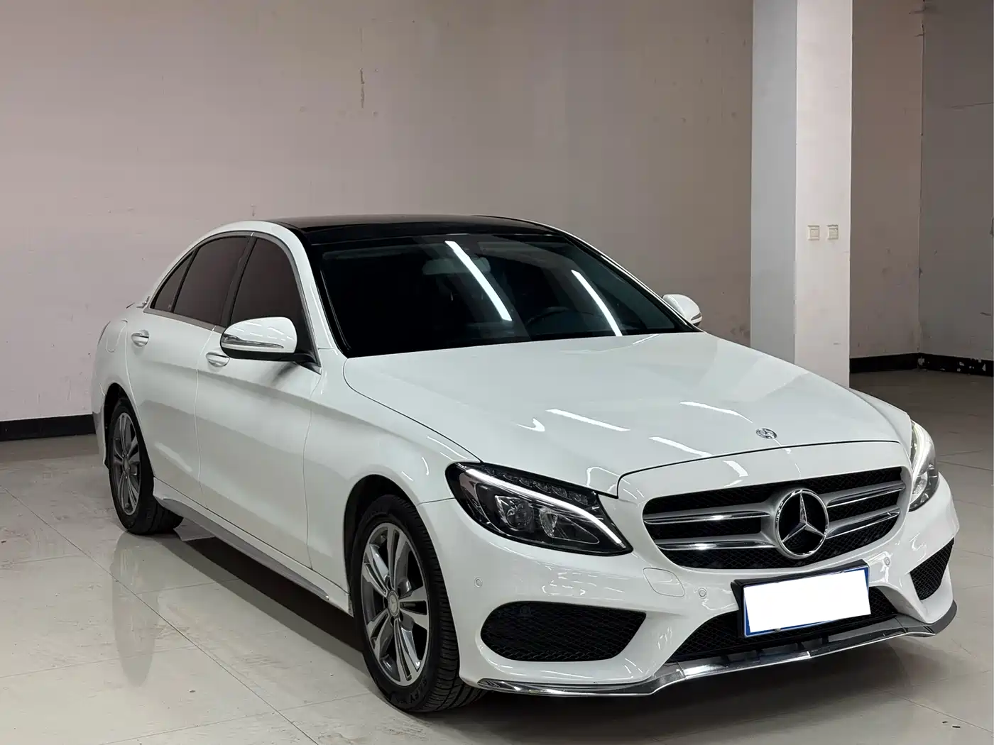 Mercedes-Benz C-Class 2016 C 200 L Sport фото 3