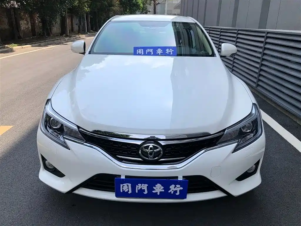 Toyota Reiz 2013 2.5S Elite Edition фото 2
