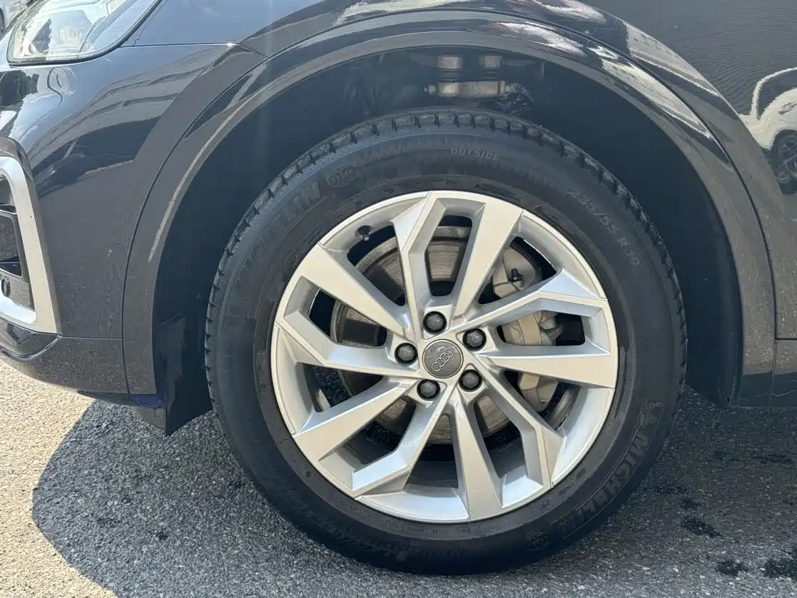 Audi Q5L 2021 40 TFSI Luxury Dynamic фото 13