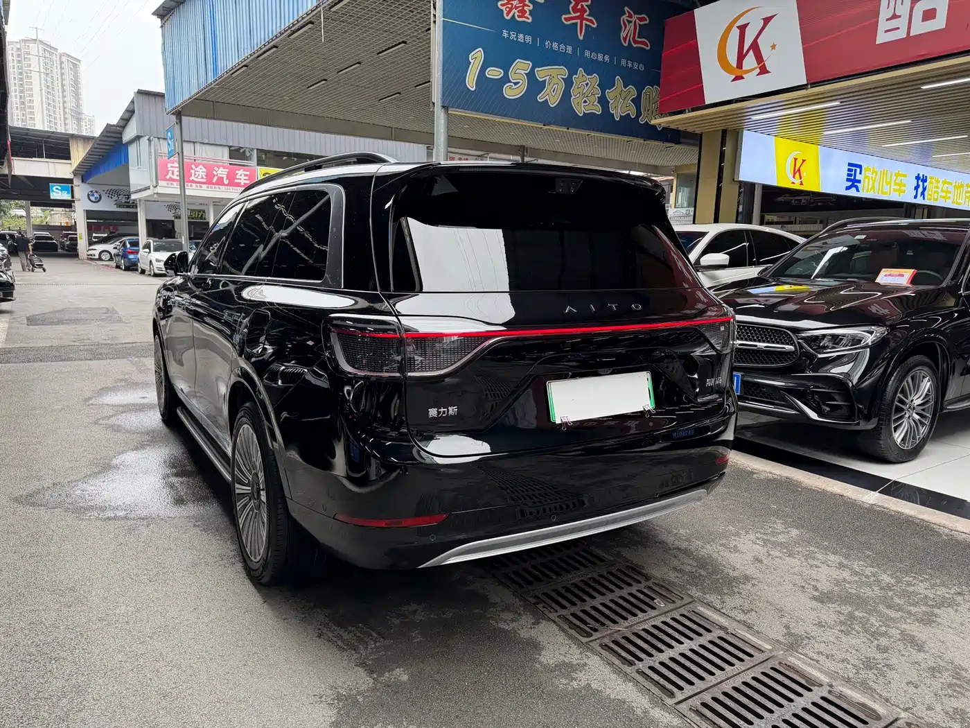 AITO Wenjie AITO M9 2024 Extended Range Ultra 42kWh 6-Seater фото 4