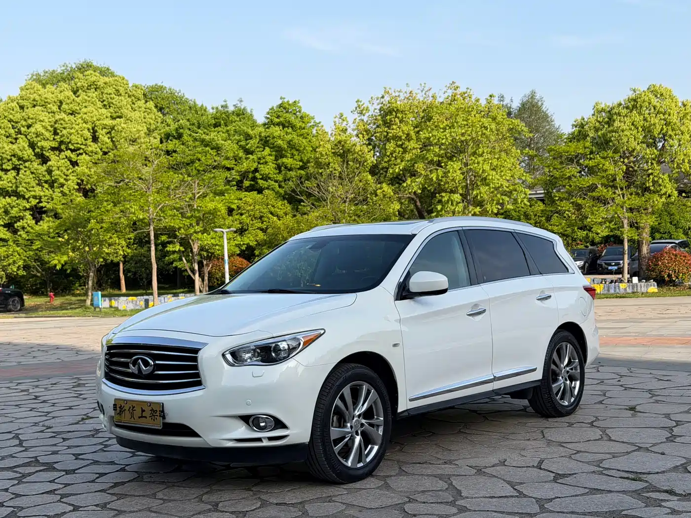 Infiniti JX 2013 JX35 AWD All-Round Edition фото 10