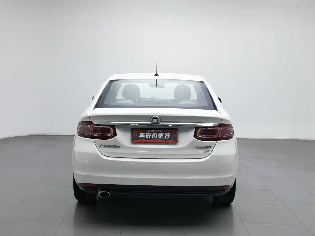 Fiat Viaggio 2013 2012 1.4T Manual Joy Edition