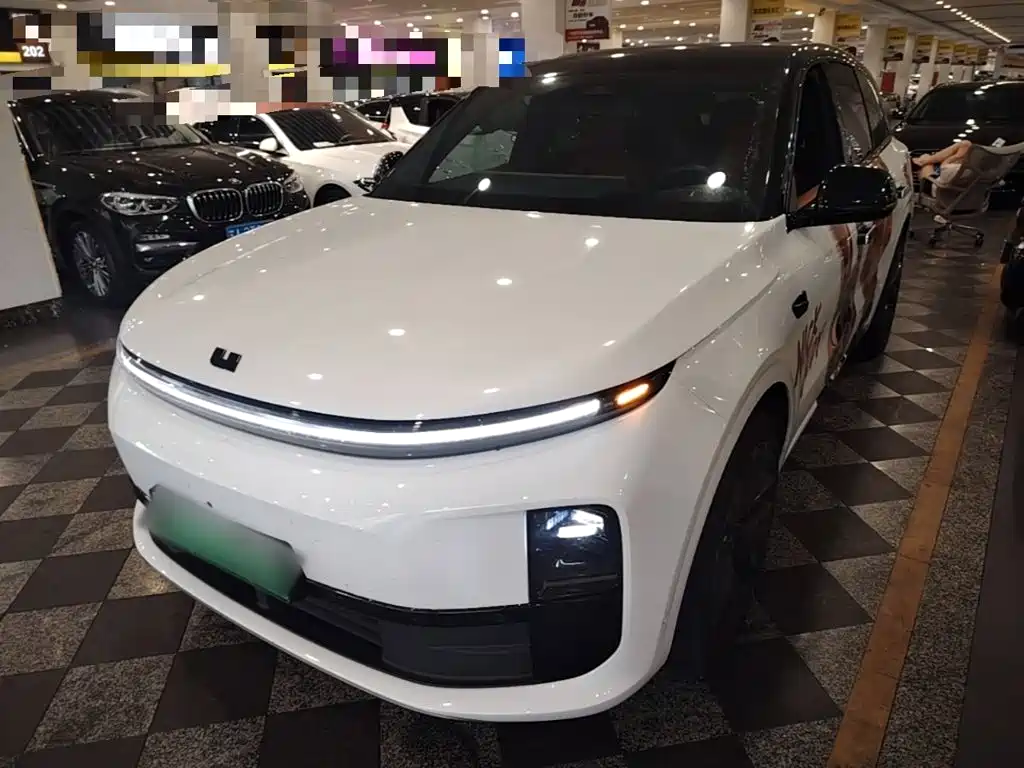 Li Auto L6 2024 Pro