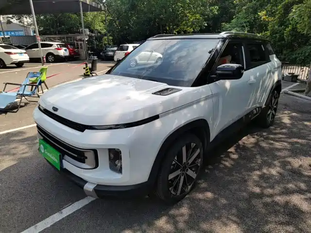 Geely ICON 2023 Model 1.5TD Chocolate Deluxe Edition