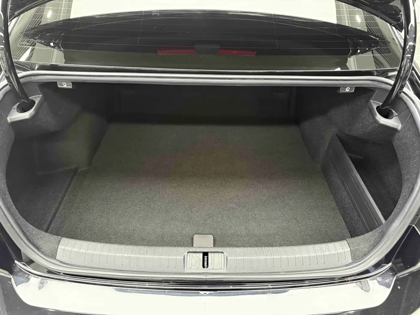 Volkswagen Magotan 2020 330TSI DSG Luxury фото 31