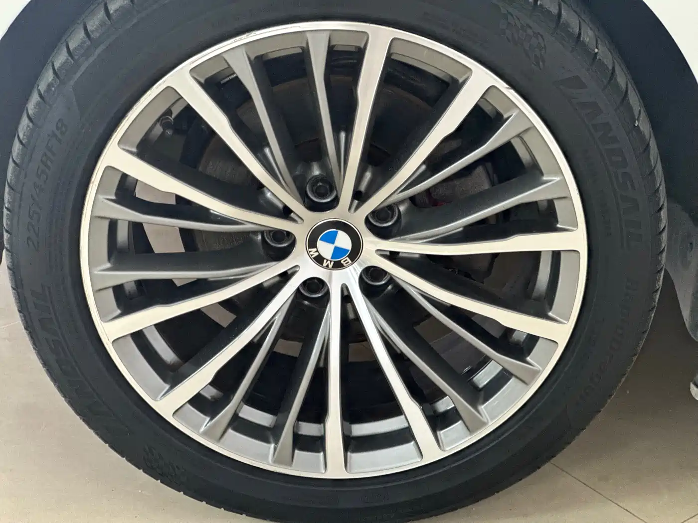 BMW 3-SERIES