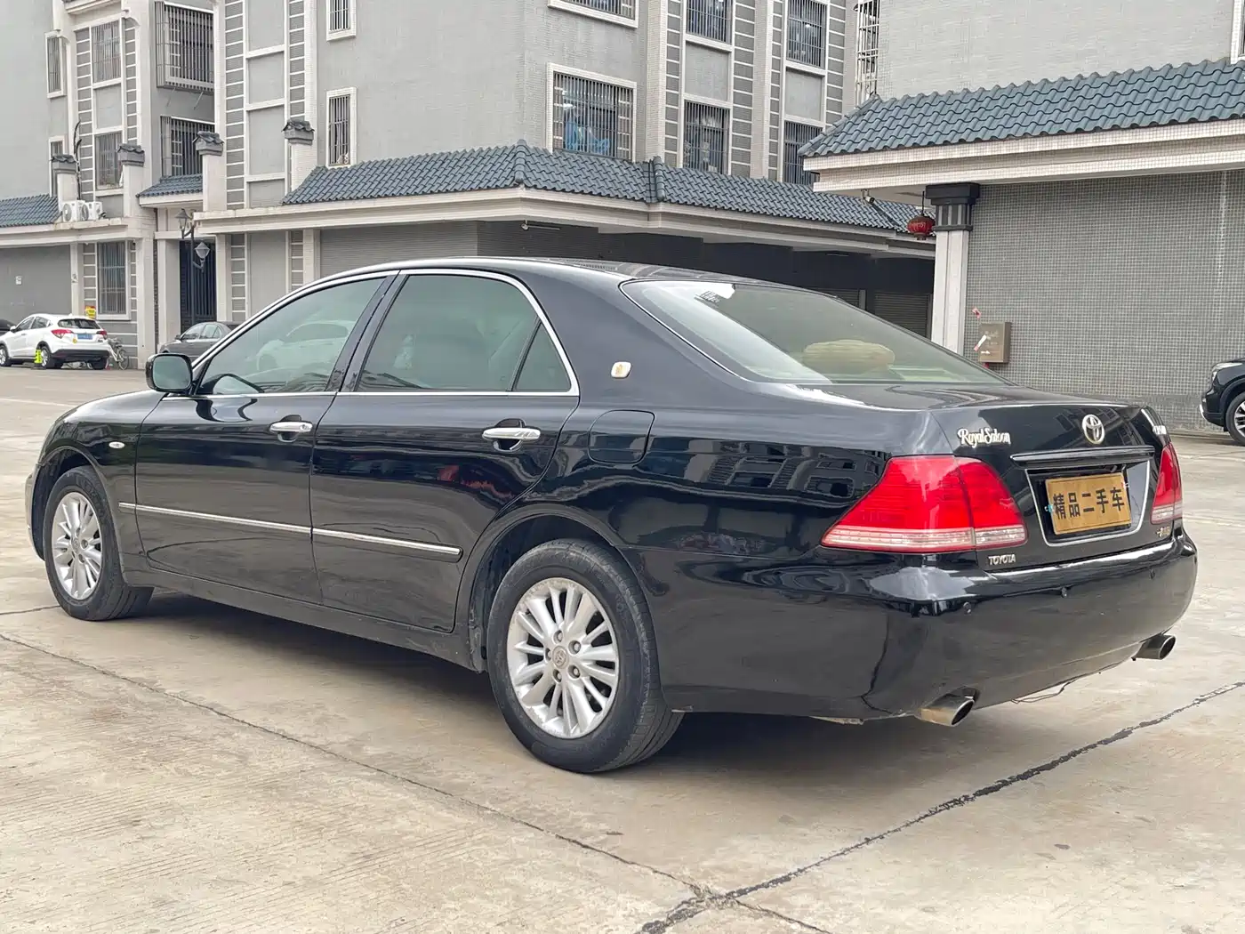 Toyota Crown 2007 2.5L Royal Leather Edition фото 6