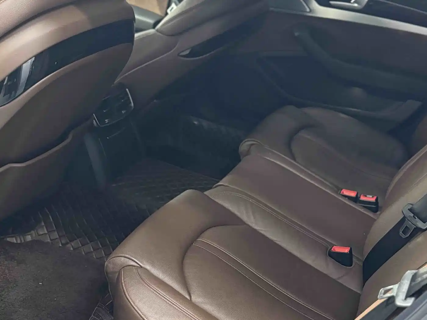 Audi A8 2016 A8L 45 TFSI quattro Comfort фото 12